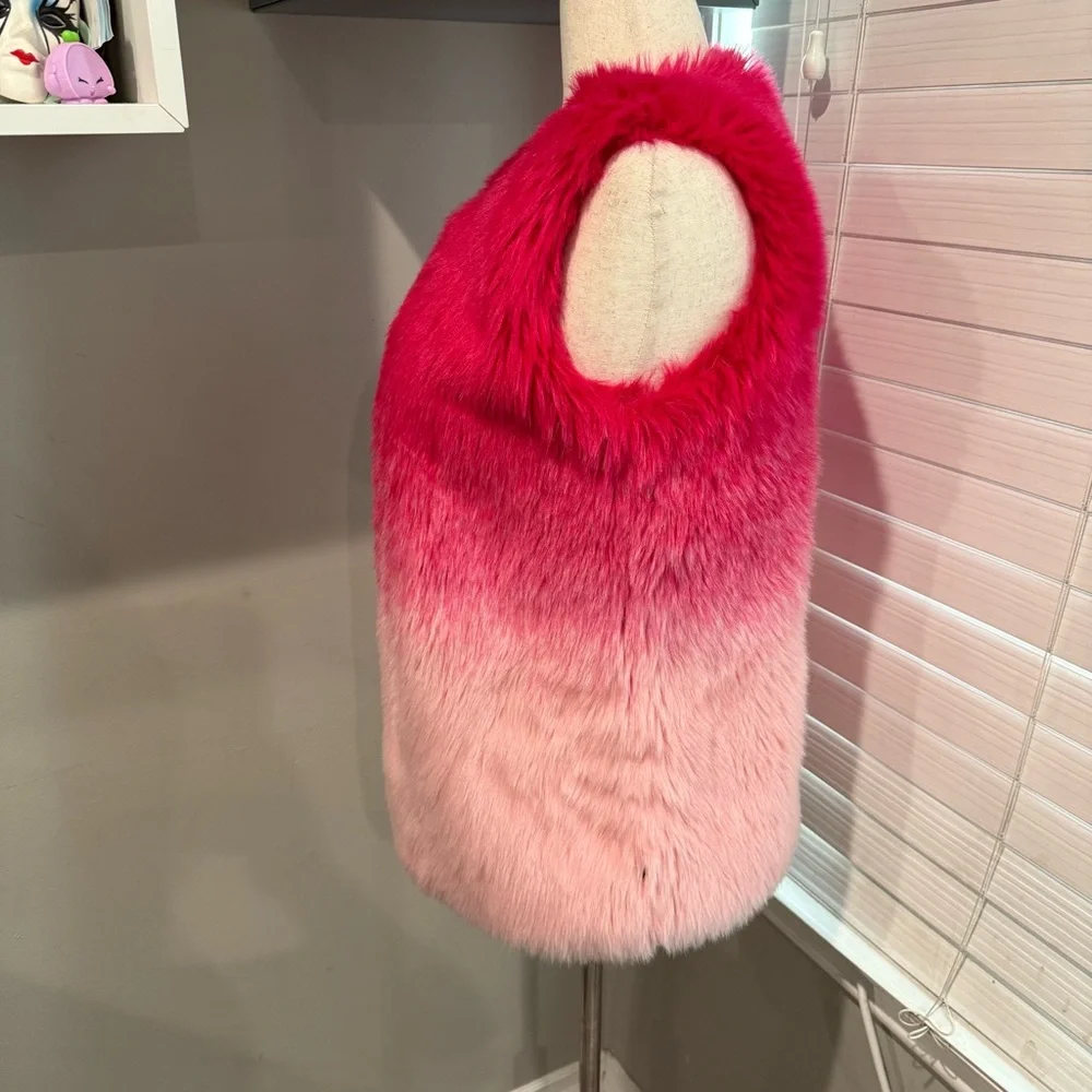 Trolls Vibrant‎ Pink Ombré Faux Fur Vest